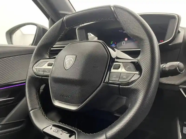 Peugeot 208 puretech 100 s&amp;s bvm6 — photo 29