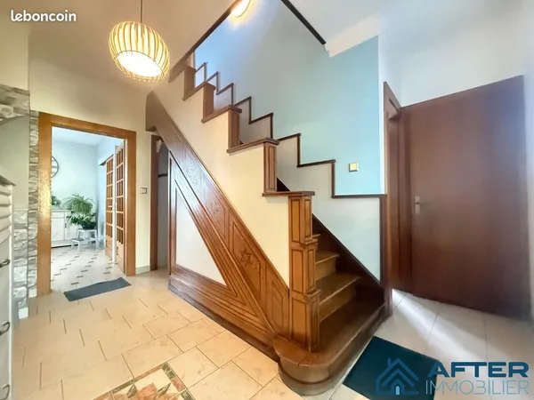 Maison 10 pièces 200 m²