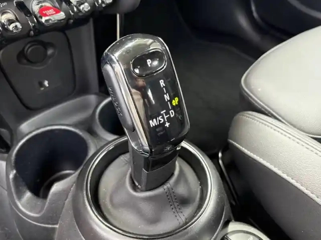 Mini Mini hatch 5 portes cooper 136 ch dkg7 — photo 32