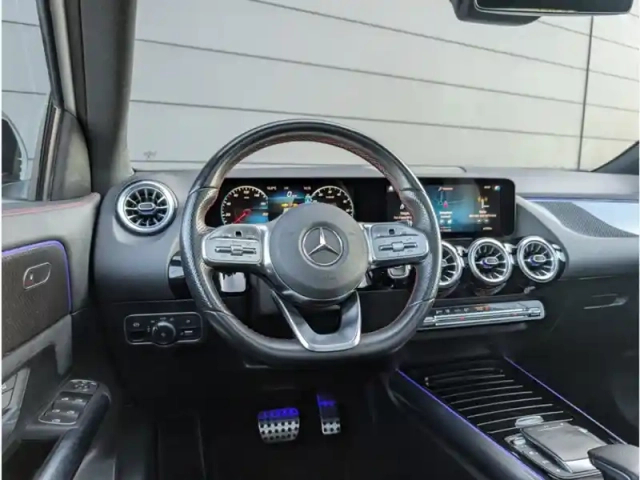 Mercedes Gla 250 e — photo 23