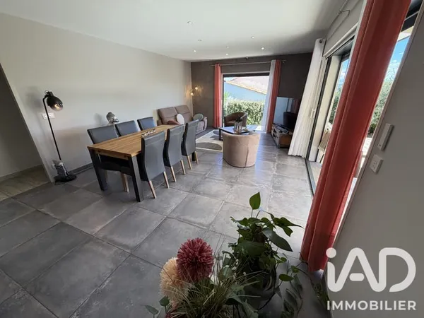 Maison 3 pièces 82 m²