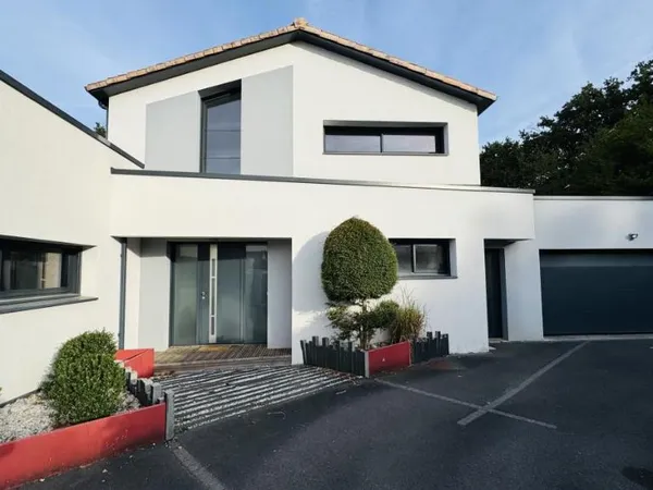 Maison 195 m²