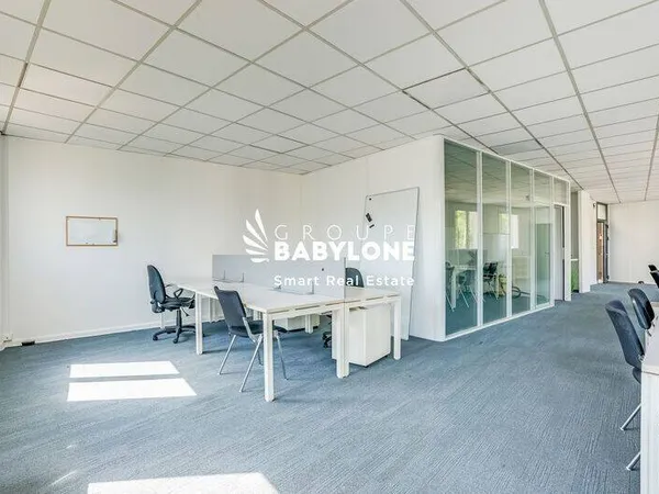 Bureaux 6 pièces 280 m²