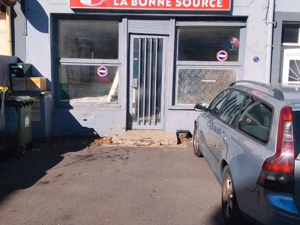 Local commercial