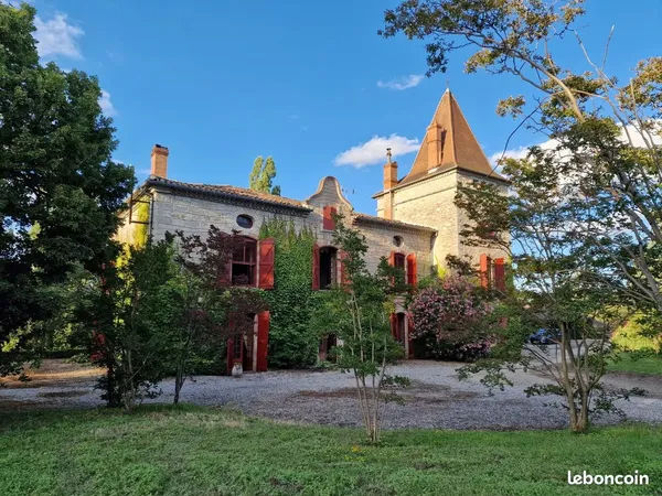 Maison 15 pièces 600 m²