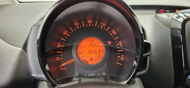 Peugeot 108 vti 72ch bvm5 — photo 94