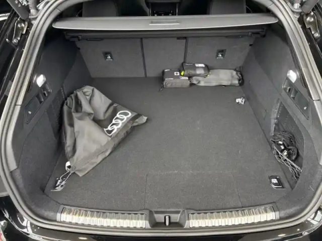 Audi A5 avant 2.0 e-hybrid 299ch s line quattro s tronic 7 — photo 9