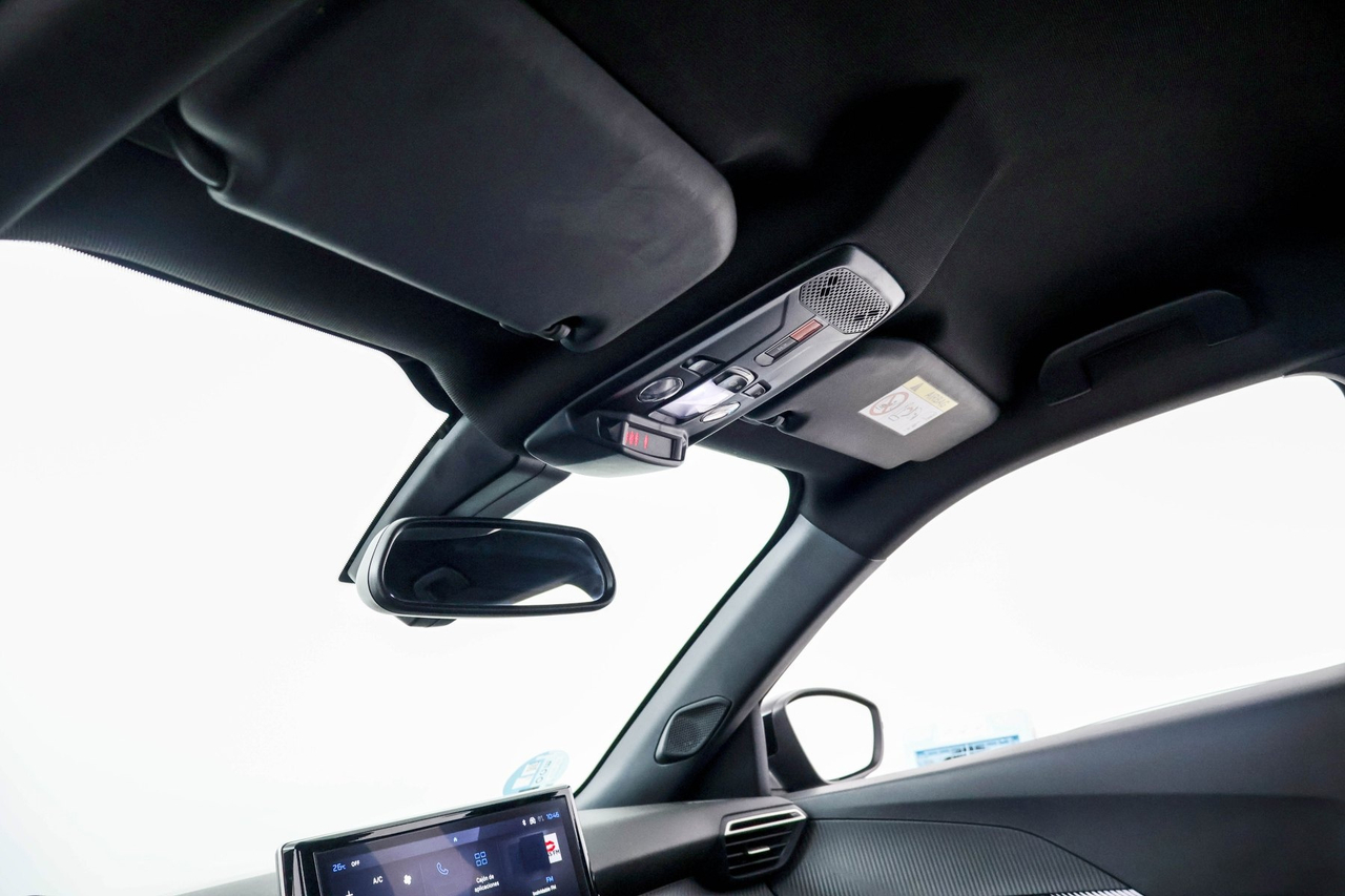 Peugeot 2008 — photo 29