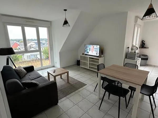 Appartement T2 meublé 42 m² avec balcon et parking privé - Thaon-les-Vosges