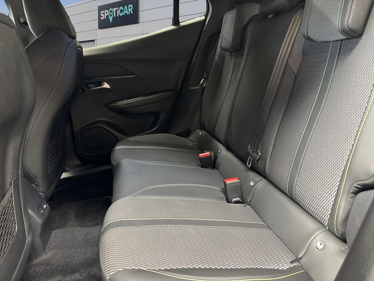 Peugeot 2008 1.2 puretech 130ch s&s gt eat8 — photo 10