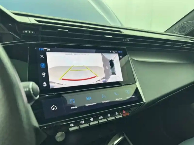 Peugeot 408 phev 225 e-eat8 — photo 64