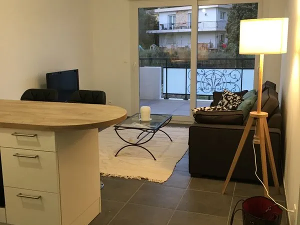 A louer 2 pièces meublé Villeneuve loubet