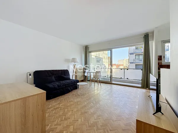 VANVES - MEUBLÉ - Appartement studio 1 pièce de 30m²