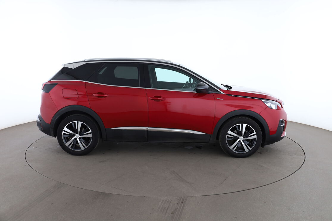 Peugeot 3008 2.0 Blue-HDi GT Line — photo 6