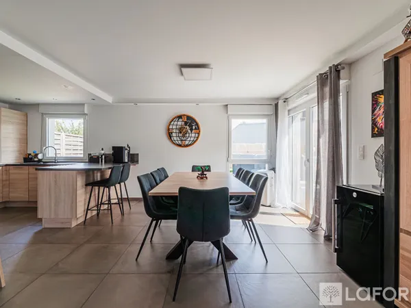 Appartement 4 pièces 98 m²