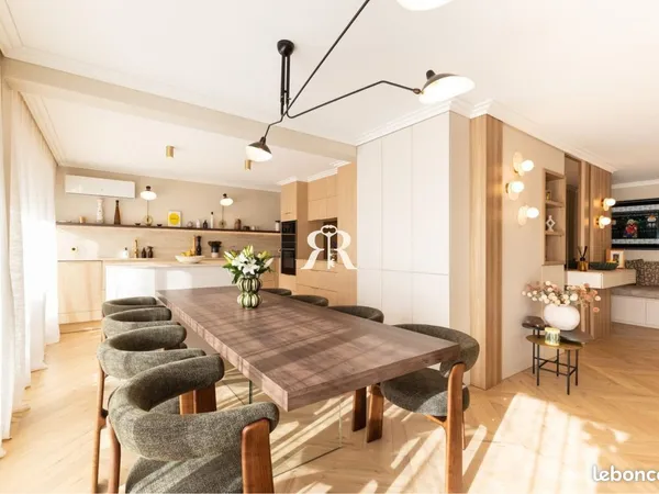 Appartement 5 pièces 132 m²