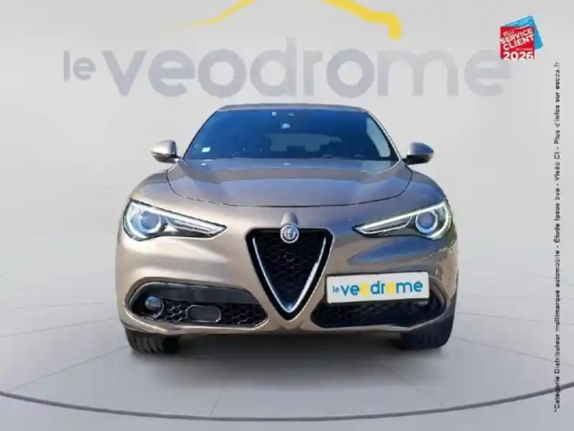 Alfa Romeo Stelvio 2.2 diesel 210ch sport edition q4 at8 sieges chauf/cuir volant chauf gps camera — photo 2
