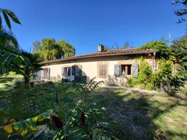 FERMETTE 135 M2 SUR PARCELLE DE 2600 m2