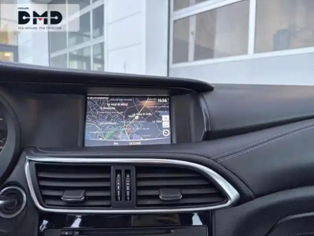 Infiniti Q30 2.2d 170ch premium tech dct7 — photo 6
