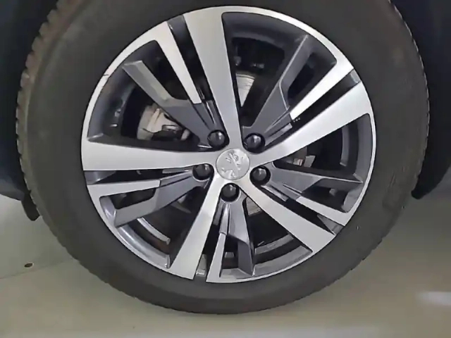 Peugeot 3008 bluehdi 130ch s&amp;s eat8 — photo 13