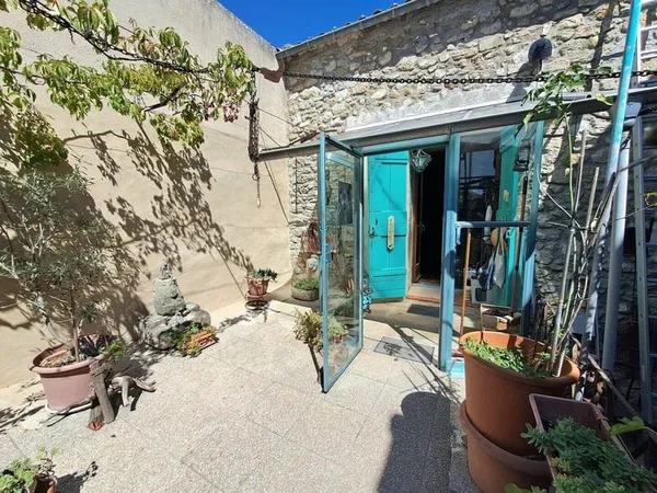 Immeuble mixte 230 m²