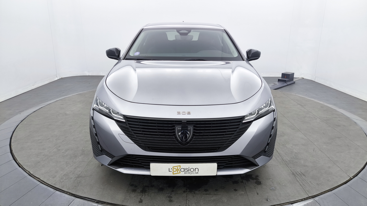 Peugeot 308 SW PHEV 180 e-EAT8 — photo 8