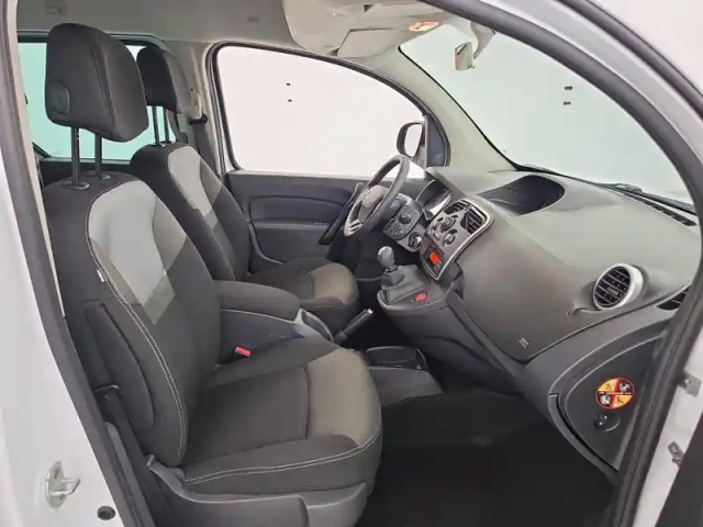 Renault Kangoo blue dci 95 — photo 88