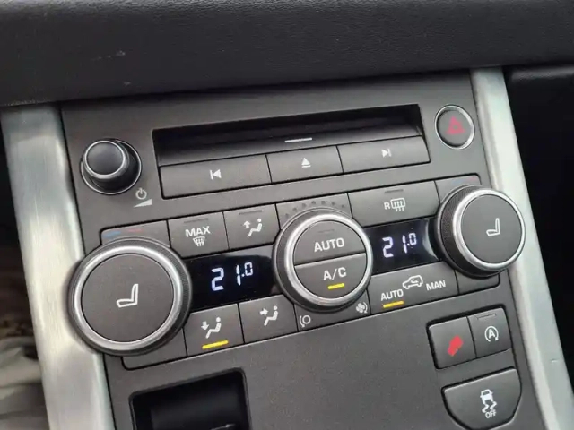 Land Rover Range Rover Evoque mark iv td4 180 bva — photo 15