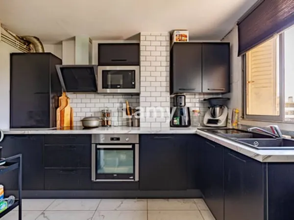 Appartement 5 pièces 74 m²