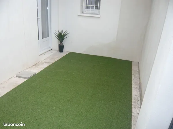 Appartement de type 2 entièrement neuf avec terrasse sans vis-à-vis