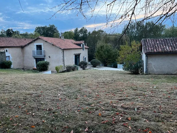Maison de village à louer