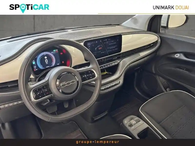 Fiat 500 e 118ch my23 — photo 11