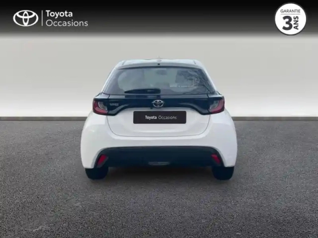 Toyota Yaris 120 vvt-i dynamic 5p my22 — photo 5