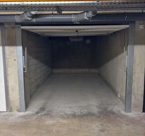 Garage sécurisé Décines centre