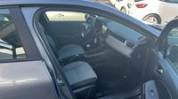 Renault Clio 1.5 Blue dCi 100ch Evolution - 24 — photo 15