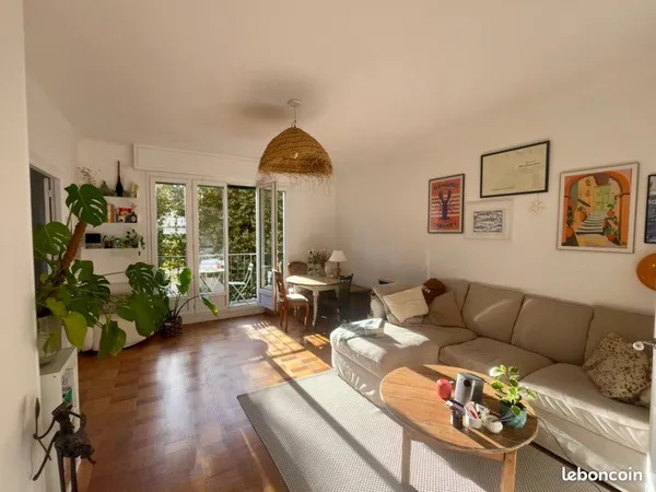 Appartement meublé 67 m² - Vue hippodrome - 2 chambres - Caen