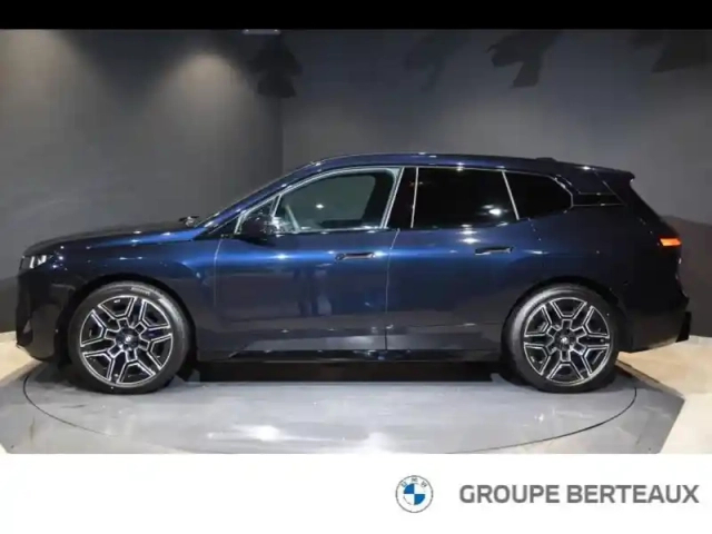 Bmw Ix xdrive60 544ch m sport — photo 6