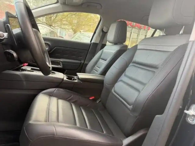 Citroën C5 Aircross puretech 130ch s&amp;s shine eat8 — photo 6