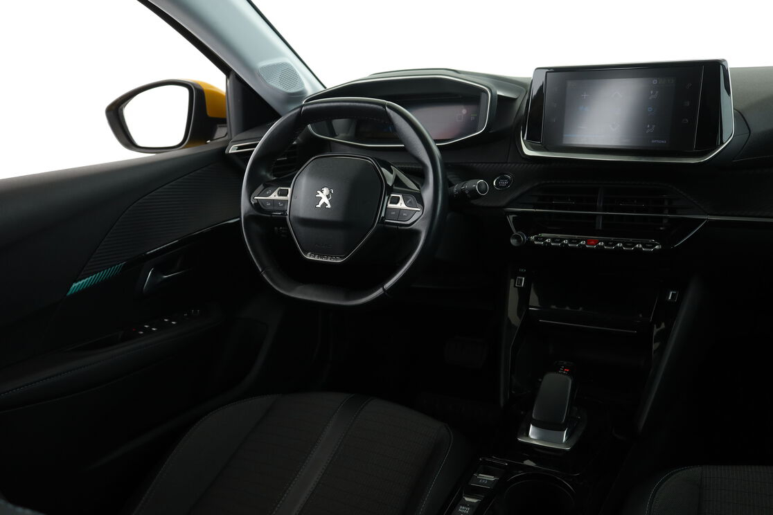 Peugeot 208 Electrique 50 kWh Allure — photo 12