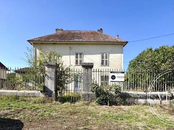 Maison 28 pièces 500 m²