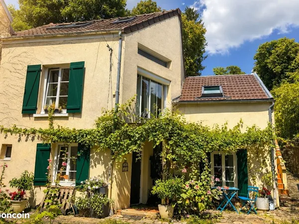 Maison 3 pièces avec jardin - 73 m² loi Carrez - Montsoult (95), quartier calme et recherché