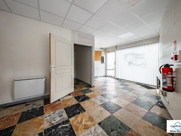Commerce 3 pièces 90 m²