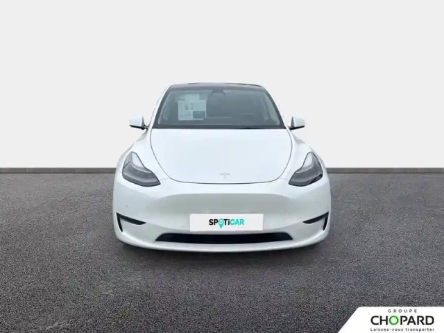 Tesla Model Y grande autonomie dual motor awd — photo 2