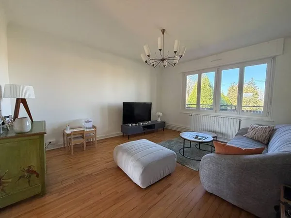Appartement 4 pièces 94 m²