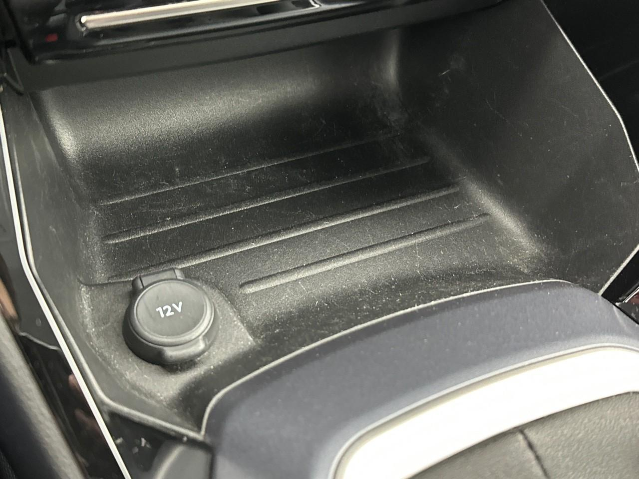 Peugeot 2008 puretech 130 s&s bvm6 allure — photo 32