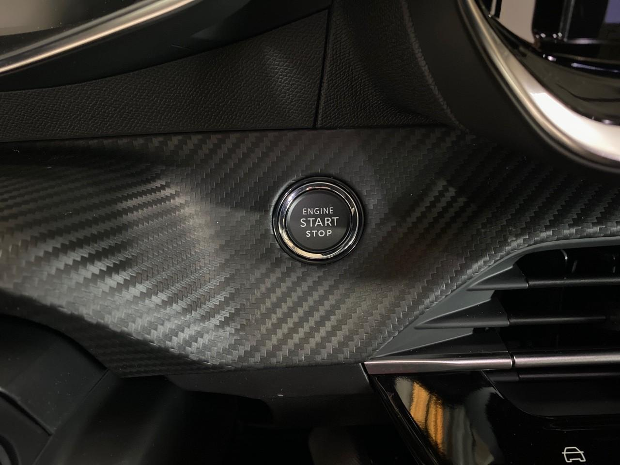 Peugeot 2008 e-2008 156ch gt — photo 14