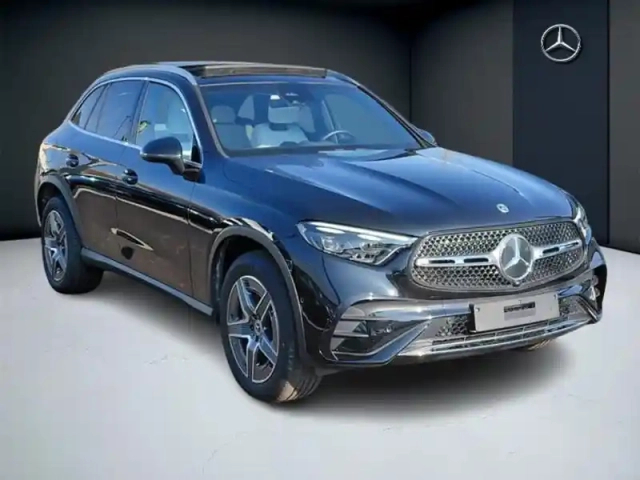 Mercedes Glc 300 de 4matic amg line — photo 29