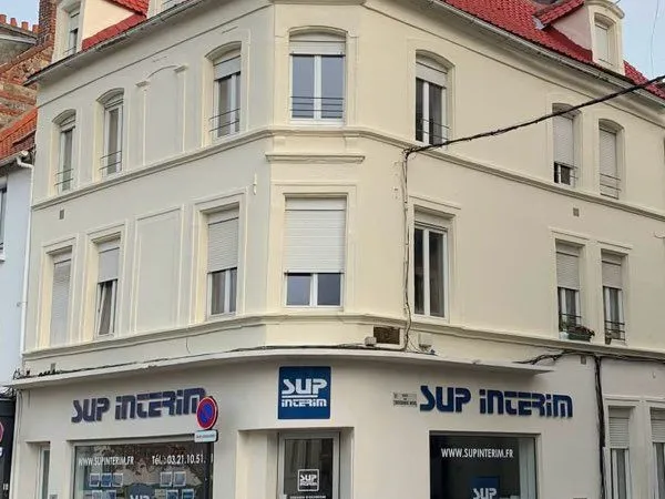 Studio rénové centre ville