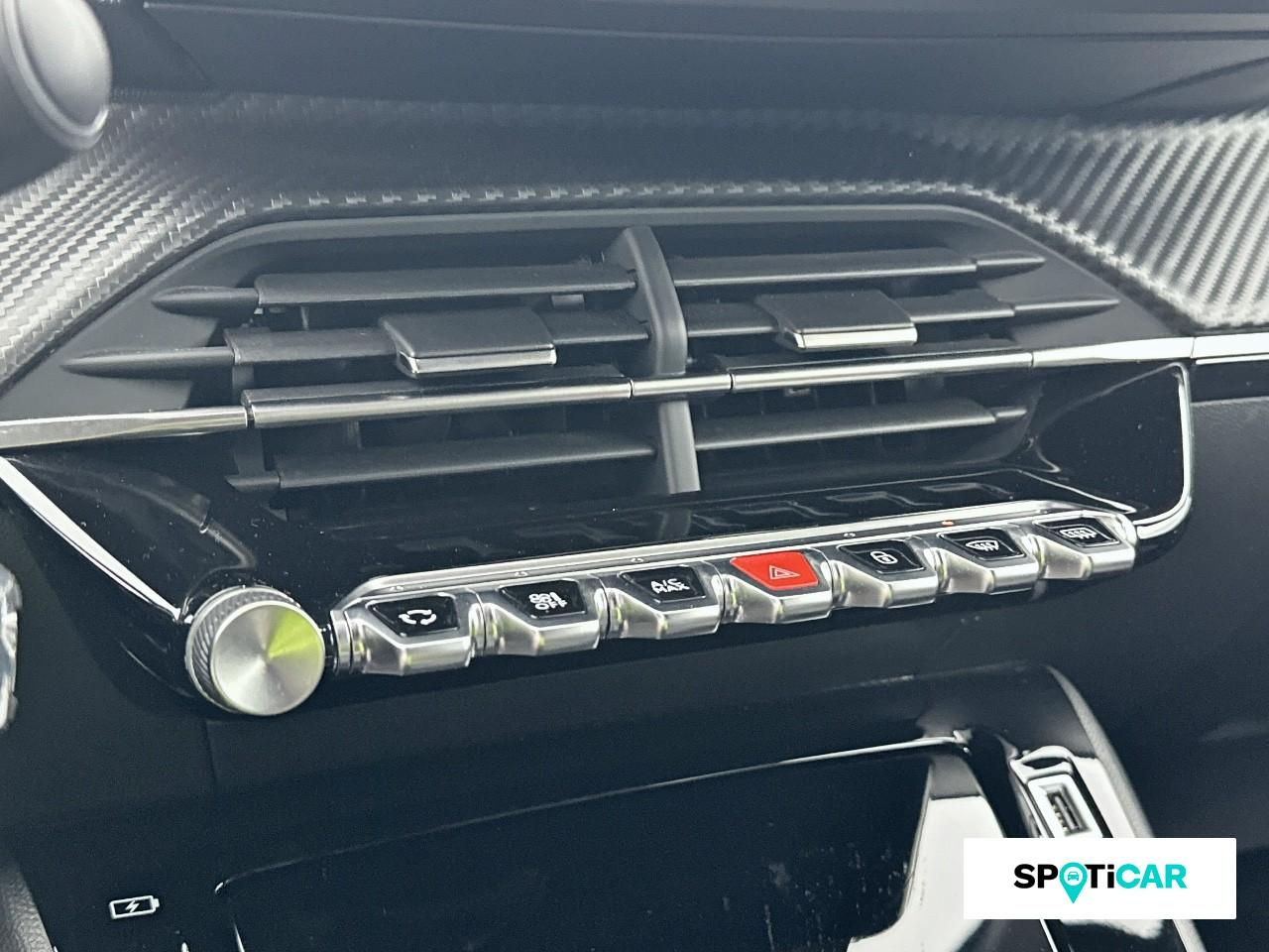 Peugeot 2008 1.2 puretech 100ch s&s allure — photo 15
