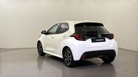 Toyota Yaris 116h Design 5p MY22 — photo 8